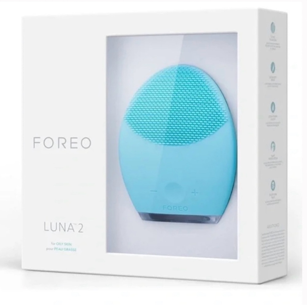 FOREO Luna 2 Facial Cleansing Brush - Blue New In Box
